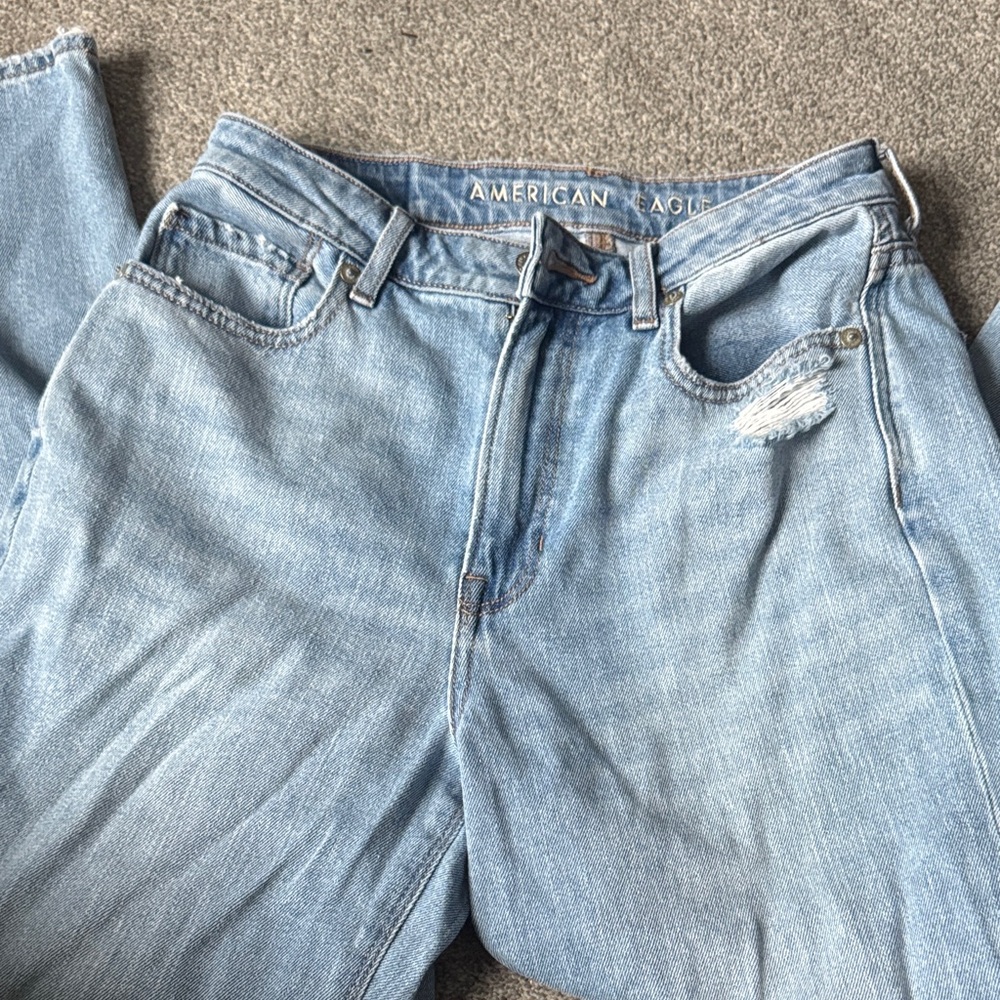 AE mom jeans- 4S